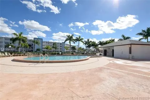207 Brighton E, Boca Raton, FL 33434 photo 13