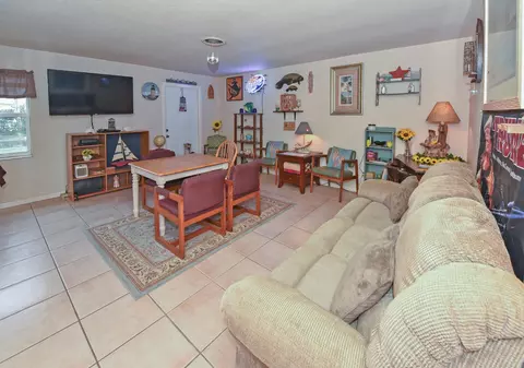 3070 SE Fairmont St, Stuart, FL 34997 photo 4