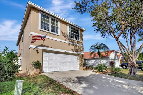 1310 Fairfax Cir E, Boynton Beach, FL 33436