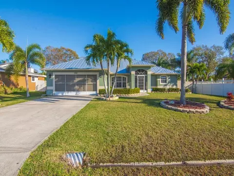 1531 SW Dow Ln, Port Saint Lucie, FL 34953