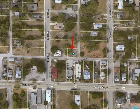 110 N 12th N St, Fort Pierce, FL 34950