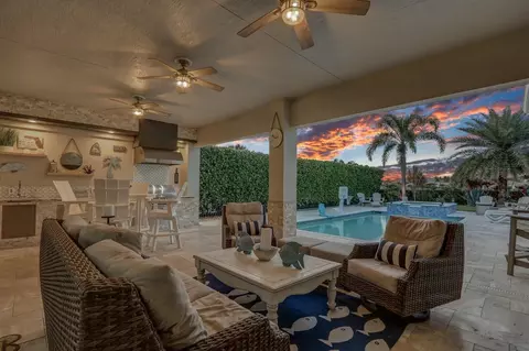 111 Lucia Ct, Jupiter, FL 33478