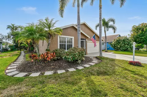2786 SW Montego Ter, Stuart, FL 34997 photo 5