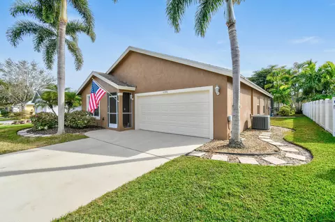 2786 SW Montego Ter, Stuart, FL 34997 photo 3