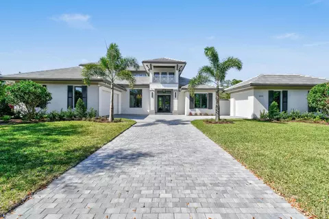 10440 SE Scrub Jay Ln, Hobe Sound, FL 33455