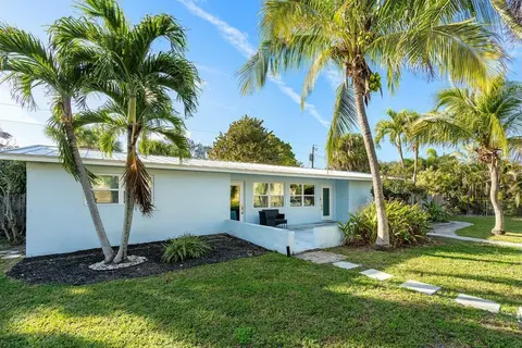 8719 40th Ter N, Palm Beach Gardens, FL 33410