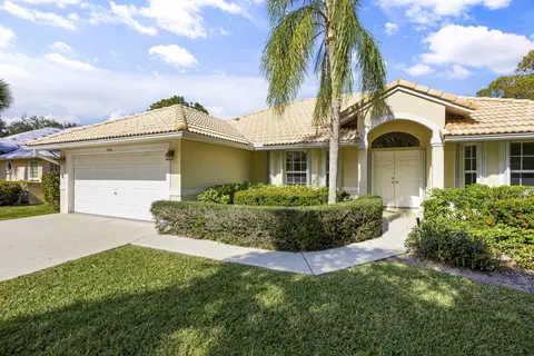 1040 Egret Cir N, Jupiter, FL 33458 photo 2