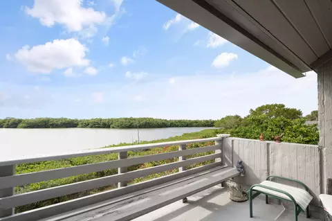 1306 Spyglass Ln, Vero Beach, FL 32963