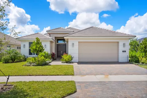 9404 SW Pinnacle Pl, Port Saint Lucie, FL 34987