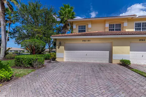 9765 Bowline Dr #201, West Palm Beach, FL 33411