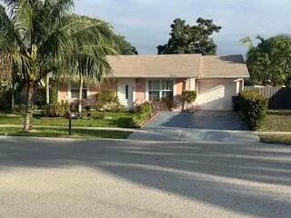 7285 Willow Spring Cir N, Boynton Beach, FL 33436