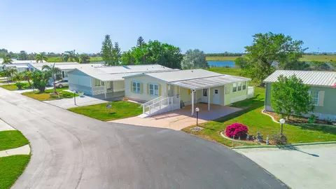 1601 Us 441 #41, Okeechobee, FL 34974