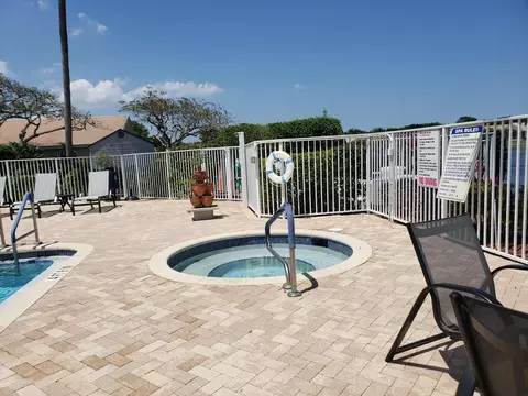 10402 Utopia Cir E, Boynton Beach, FL 33437 photo 41