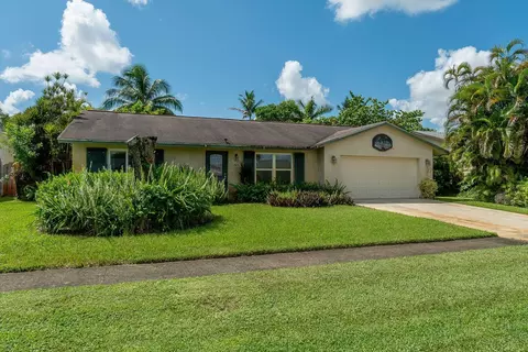 5523 Barnstead Cir, Lake Worth, FL 33463