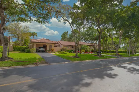 9260 Vista Del Lago #22-A, Boca Raton, FL 33428