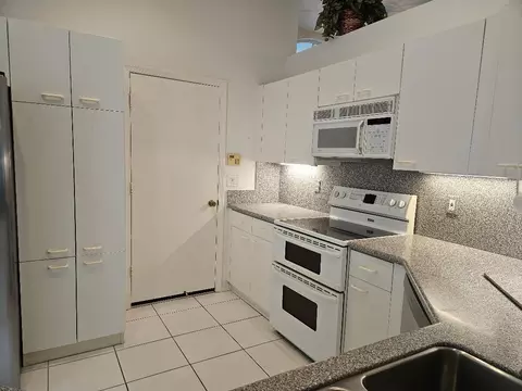 7184 SE Seagate Ln, Stuart, FL 34997 photo 14