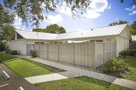 8920 Thumbwood D Cir #D, Boynton Beach, FL 33436