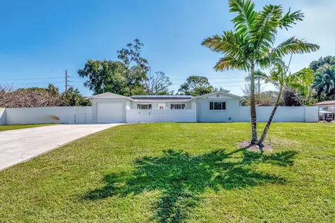 628 Madeline Dr, West Palm Beach, FL 33413