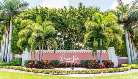 8878 Via Brilliante, Wellington, FL 33411