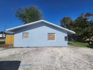 517 S F St, FL 33460