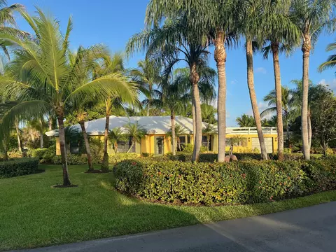 67 Yacht Club Pl, Tequesta, FL 33469