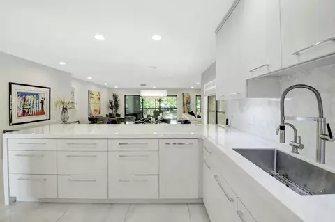 32 Westgate Ln #D, Boynton Beach, FL 33436 photo 12