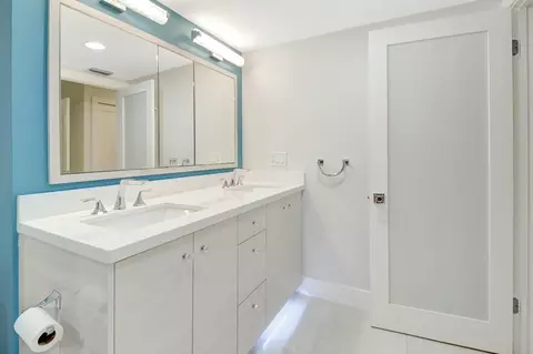 32 Westgate Ln #D, Boynton Beach, FL 33436 photo 29
