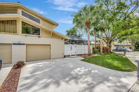 12528 Woodmill Dr, Palm Beach Gardens, FL 33418