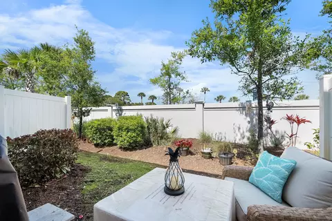 Exterior - 341 SE Halifax Ln, Stuart, FL 34994 photo 4 of 8