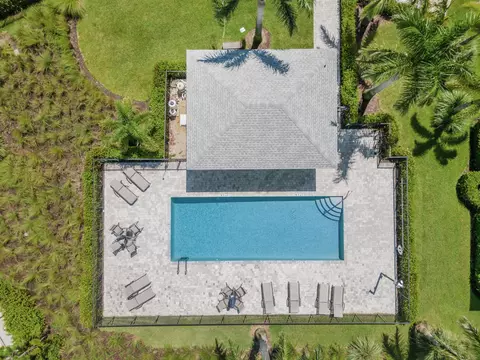 Exterior - 341 SE Halifax Ln, Stuart, FL 34994 photo 7 of 8