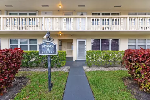 212 Sussex K, West Palm Beach, FL 33417