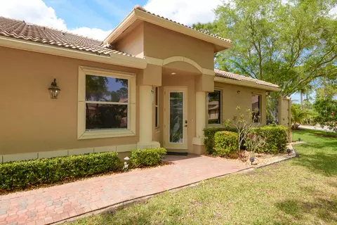 7326 Sea Pines Ct, Port Saint Lucie, FL 34986