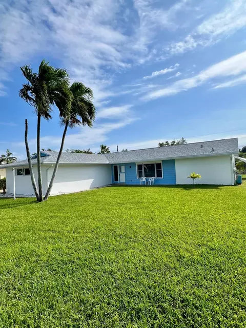 1347 NE Sago Dr, Jensen Beach, FL 34957
