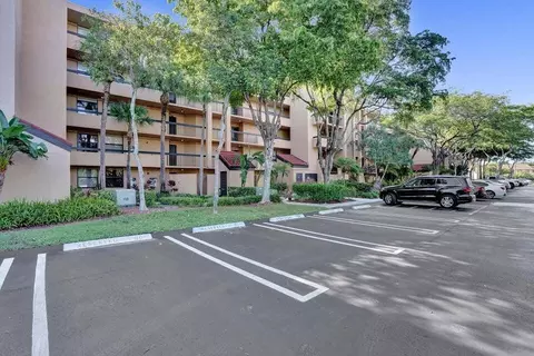 450 Egret Cir #9205, Delray Beach, FL 33444