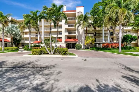 825 Egret Cir #511, Delray Beach, FL 33444