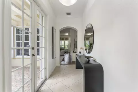 105 Via Bosque, Jupiter, FL 33458 photo 4