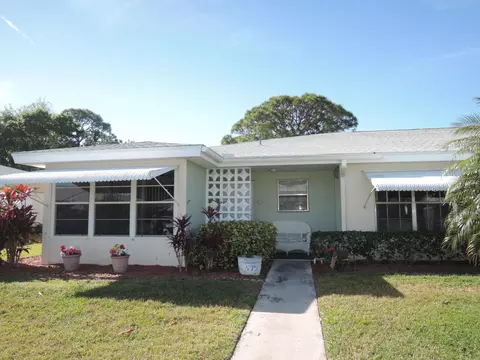211 Manatee Ln #A, Fort Pierce, FL 34982