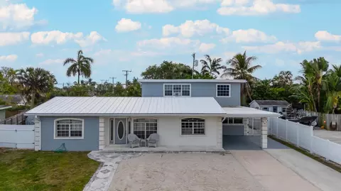 1405 Tahoe Ct, Lake Worth, FL 33461