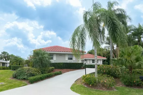 4223 SE Fairway E, Stuart, FL 34997 photo 3