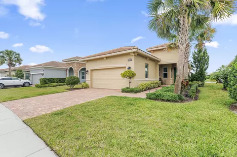 8918 SW Pepoli Way, Port Saint Lucie, FL 34987