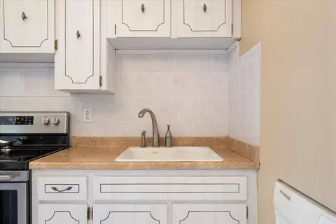 310 Stillwater Dr, Jupiter, FL 33458 photo 12