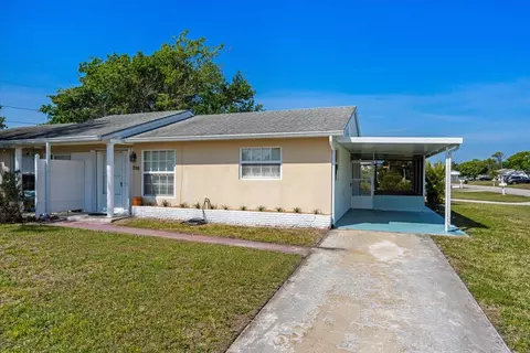 310 Stillwater Dr, Jupiter, FL 33458 photo 3