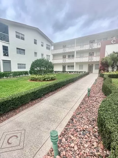 88 Preston C, Boca Raton, FL 33434