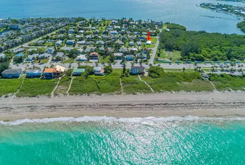 1831 Crestview Dr, Fort Pierce, FL 34949