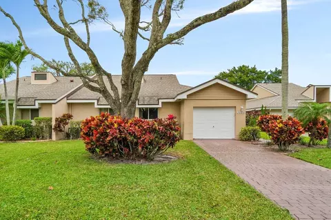 6935 Fountains Cir #6935, Lake Worth, FL 33467