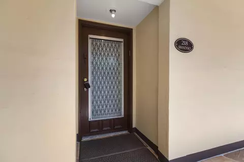 218 Capri E, Delray Beach, FL 33484 photo 5