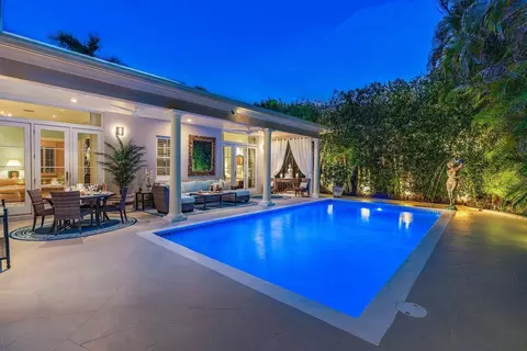 710 N County Rd, Palm Beach, FL 33480