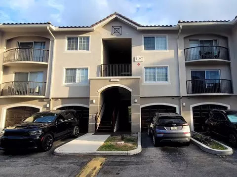 4197 N Haverhill Rd #212, West Palm Beach, FL 33417