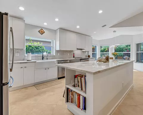 7913 Sea Point Way, Lake Worth, FL 33467