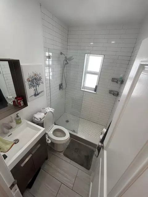 2811 SW 68th Ave, Miami, FL 33155 photo 3